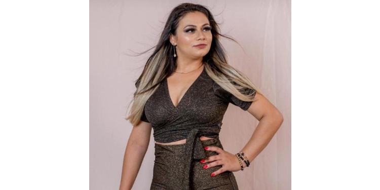 A ex-vocalista da banda Toda Boa estava investindo em sua carreira solo